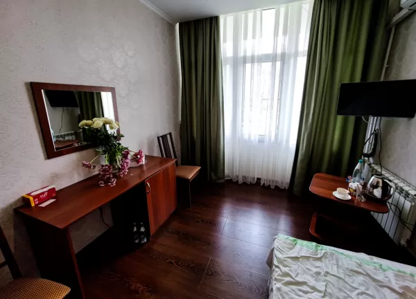 Одноместный номер 1 категории улучшенный в 1 корпусе санатория «Анджиевского» в г. Ессентуки - фотография