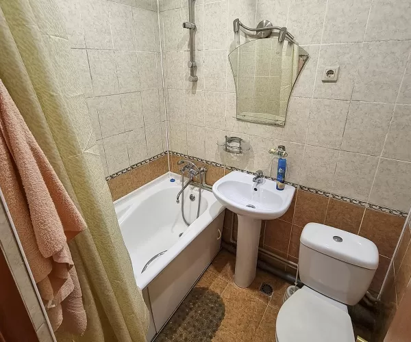 Двухместный номер 1 категории в 3 корпусе в санатории имени Анджиевского в городе Ессентуки - фотография