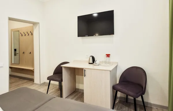 Номер «Комфорт» 2-местный 1-комнатный 1 категории в 3 корпусе санатория «им.Анджиквского» в г. Ессентуки - фотография