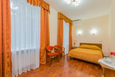 Одноместный номер 1 категории во 2 корпусе в санатории имени Анджиевского в городе Ессентуки - фотография