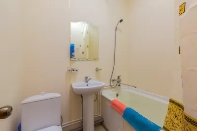 Двухместный номер 2 категории в 3 корпусе в санатории имени Анджиевского в городе Ессентуки - фотография