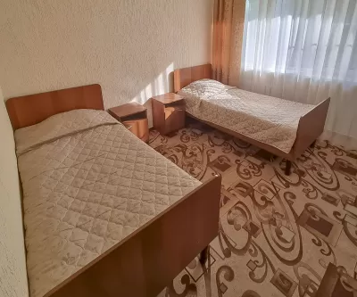 Двухместный номер 2 категории в 3 корпусе в санатории имени Анджиевского в городе Ессентуки - фотография