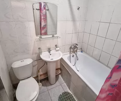 Двухместный номер 2 категории в 3 корпусе в санатории имени Анджиевского в городе Ессентуки - фотография