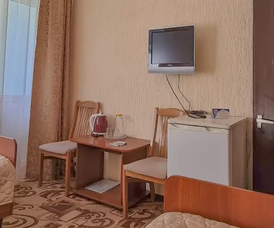 Двухместный номер 2 категории в 3 корпусе в санатории имени Анджиевского в городе Ессентуки - фотография