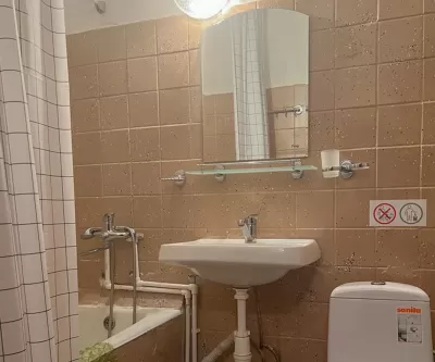 Одноместный номер 3 категории в 3 корпусе в санатории имени Анджиевского в городе Ессентуки - фотография