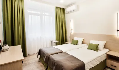 Номер «Комфорт» 2-местный 1-комнатный 1 категории в 3 корпусе санатория «им.Анджиквского» в г. Ессентуки - фотография